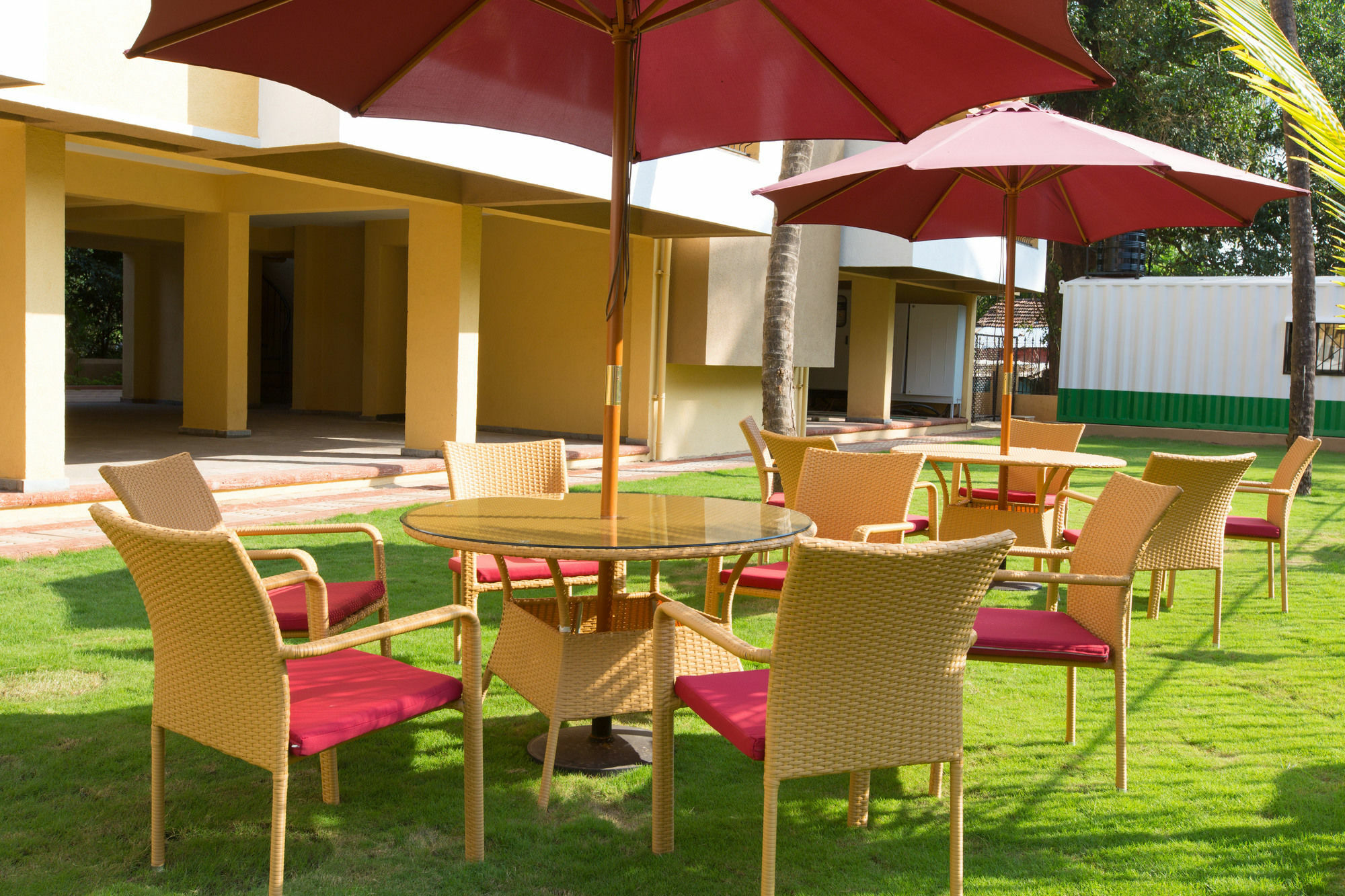 Veera Strand Park Serviced Apartments Calangute Exterior photo